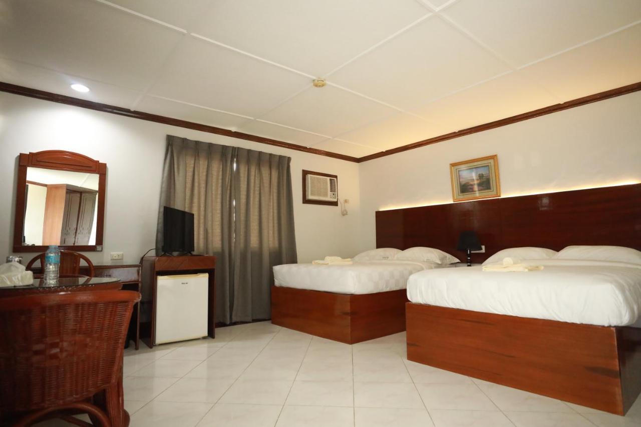Bohol Plaza Mountain Resort And Restaurant Dauis Luaran gambar